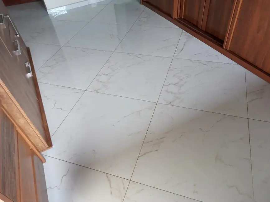 Foto 1 de Sobrado com 3 quartos à venda, 237m2 em Residencial Parque das Palmeiras, Pindamonhangaba - SP