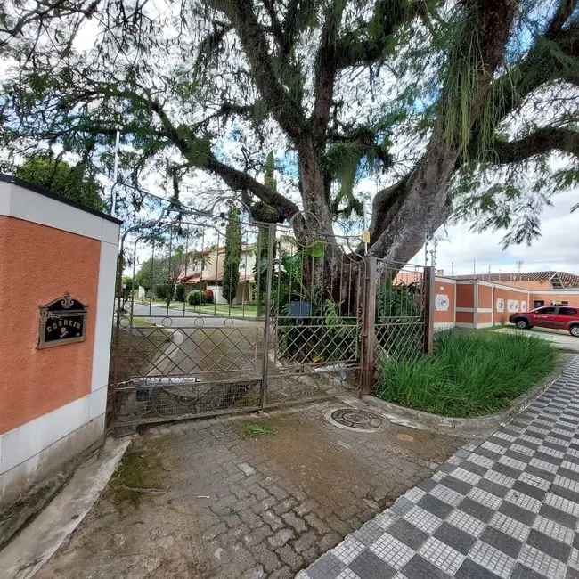 Foto 3 de Sobrado com 4 quartos à venda, 140m2 em Quiririm, Taubate - SP