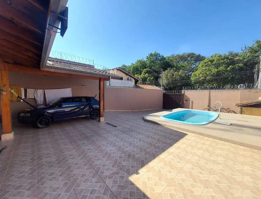 Foto 8 de Sobrado com 3 quartos à venda, 150m2 em Comercial e Residencial Jardim Mariana, Pindamonhangaba - SP