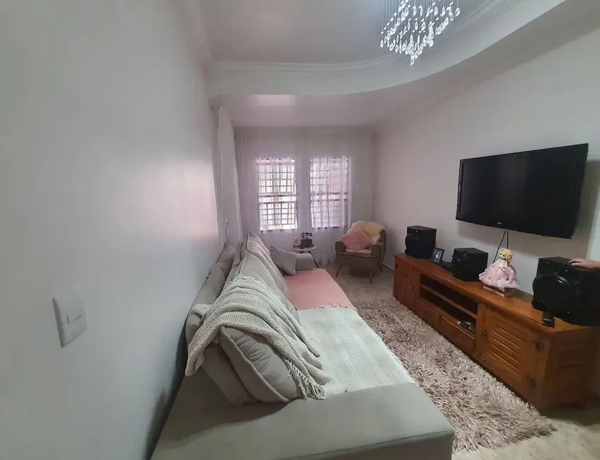 Foto 9 de Sobrado com 3 quartos à venda, 150m2 em Comercial e Residencial Jardim Mariana, Pindamonhangaba - SP