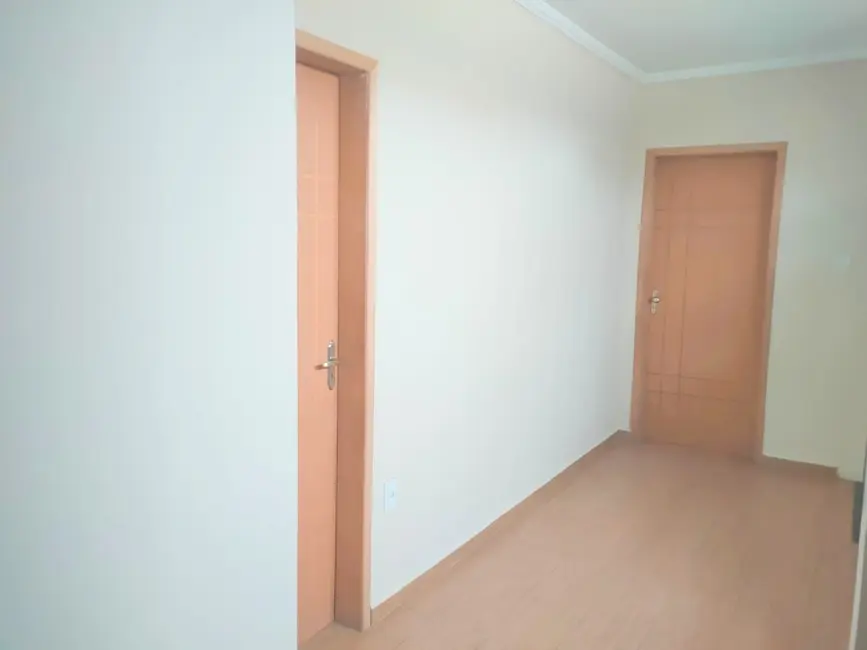Foto 2 de Sobrado com 3 quartos à venda, 240m2 em Centro, Potim - SP