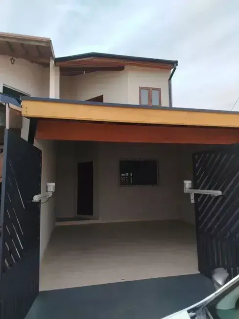 Foto 1 de Sobrado com 2 quartos à venda, 147m2 em Residencial Mombaça I, Pindamonhangaba - SP