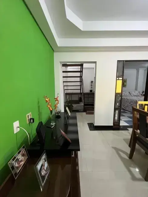 Foto 7 de Sobrado com 3 quartos à venda, 193m2 em Parque Jaraguá, Taubate - SP