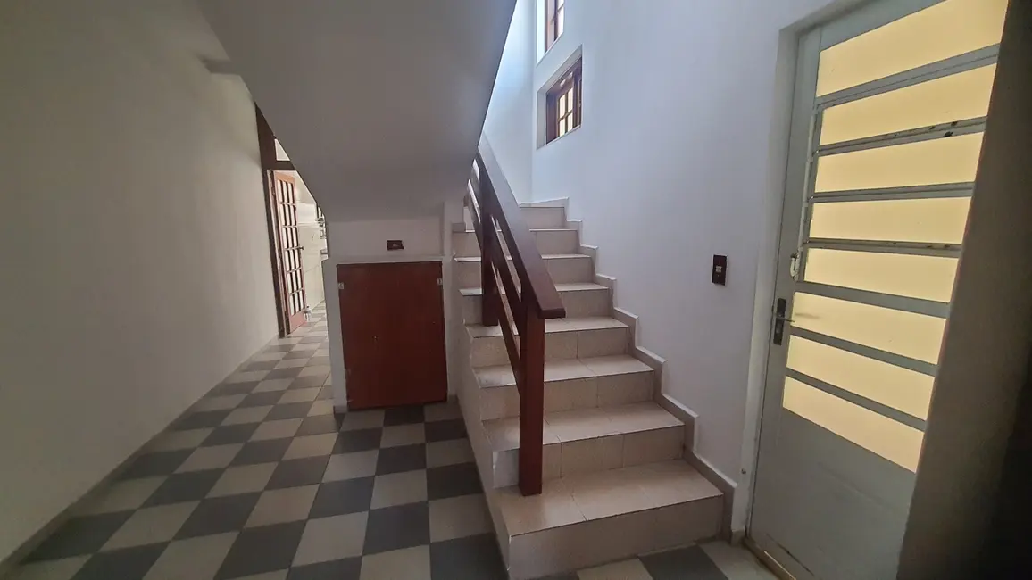 Foto 8 de Sobrado com 3 quartos à venda, 130m2 em Santana, Pindamonhangaba - SP