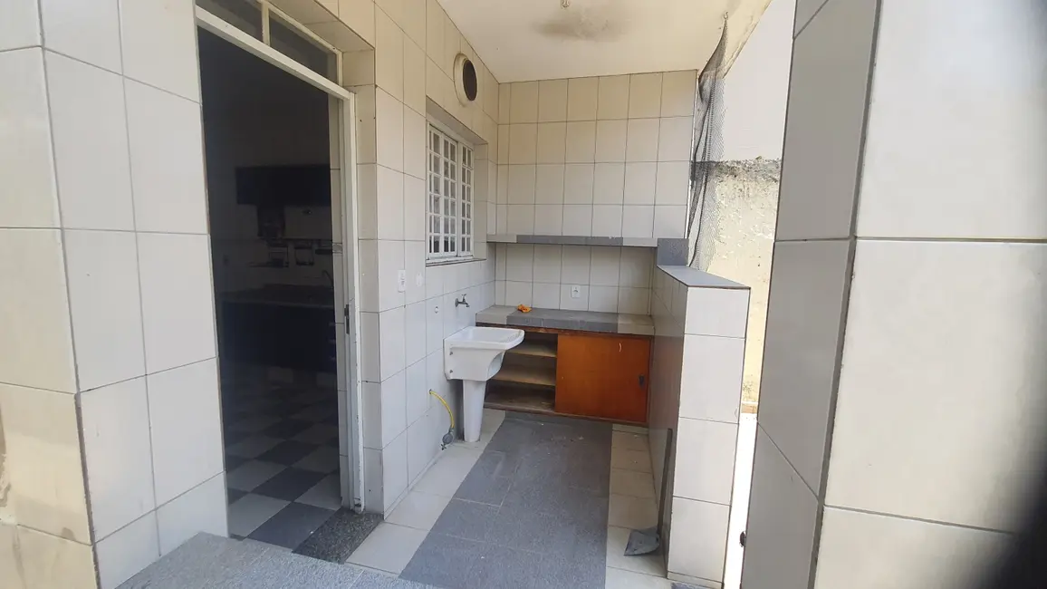 Foto 4 de Sobrado com 3 quartos à venda, 130m2 em Santana, Pindamonhangaba - SP