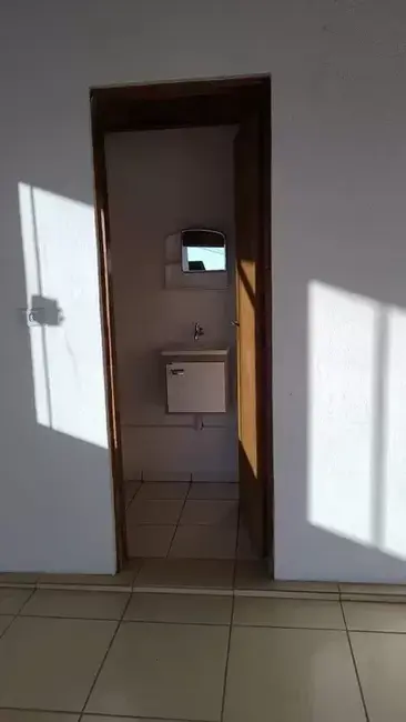 Foto 1 de Sobrado com 3 quartos à venda, 232m2 em Vila Suiça, Pindamonhangaba - SP