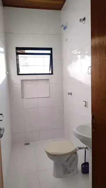 Foto 6 de Sobrado com 3 quartos à venda, 232m2 em Vila Suiça, Pindamonhangaba - SP
