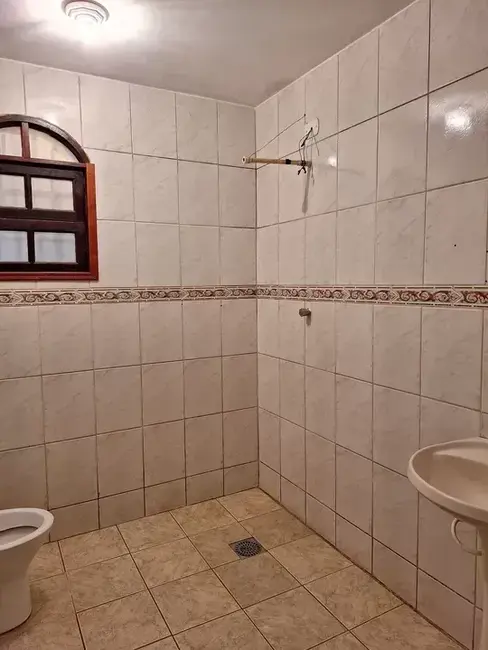 Foto 3 de Sobrado com 2 quartos à venda, 155m2 em Comercial e Residencial Jardim Mariana, Pindamonhangaba - SP