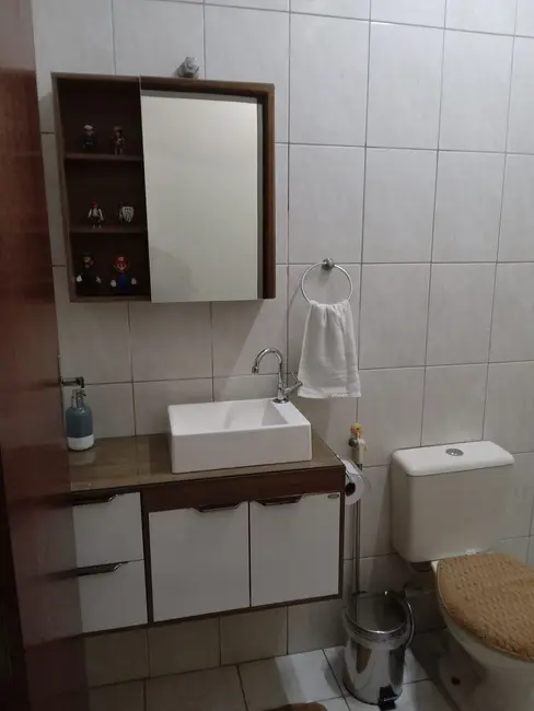 Foto 9 de Sobrado com 2 quartos à venda, 115m2 em Maria Áurea, Pindamonhangaba - SP