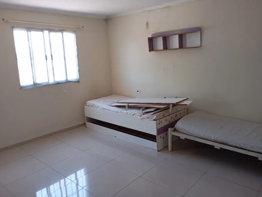 Foto 9 de Sobrado com 2 quartos à venda, 120m2 em Residencial e Comercial Laerte Asumpção, Pindamonhangaba - SP