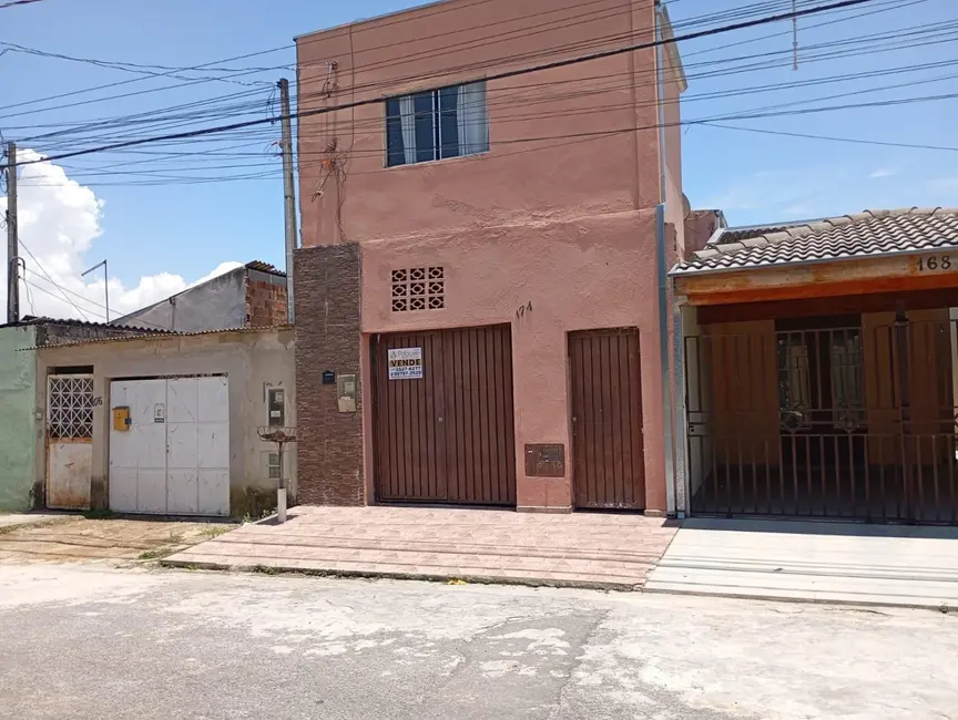Foto 1 de Sobrado com 2 quartos à venda, 120m2 em Residencial e Comercial Laerte Asumpção, Pindamonhangaba - SP