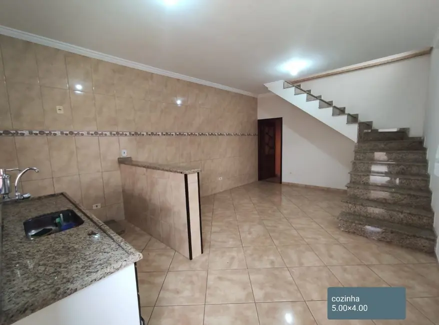 Sobrado com 2 quartos à venda, 150m2 em Residencial Mombaça I, Pindamonhangaba - SP - imagem 7 Foto 7 de Sobrado com 2 quartos à venda, 150m2 em Residencial Mombaça I, Pindamonhangaba - SP