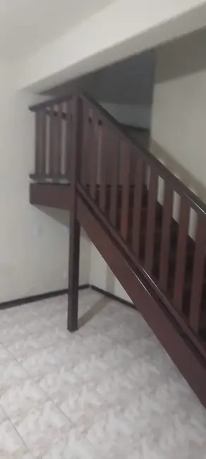 Foto 5 de Sobrado com 3 quartos à venda, 200m2 em Vila São Judas Tadeu, Pindamonhangaba - SP