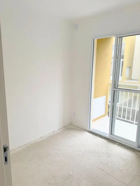 Foto 4 de Sobrado com 2 quartos à venda, 60m2 em Jardim Santa Luzia, Guaratingueta - SP