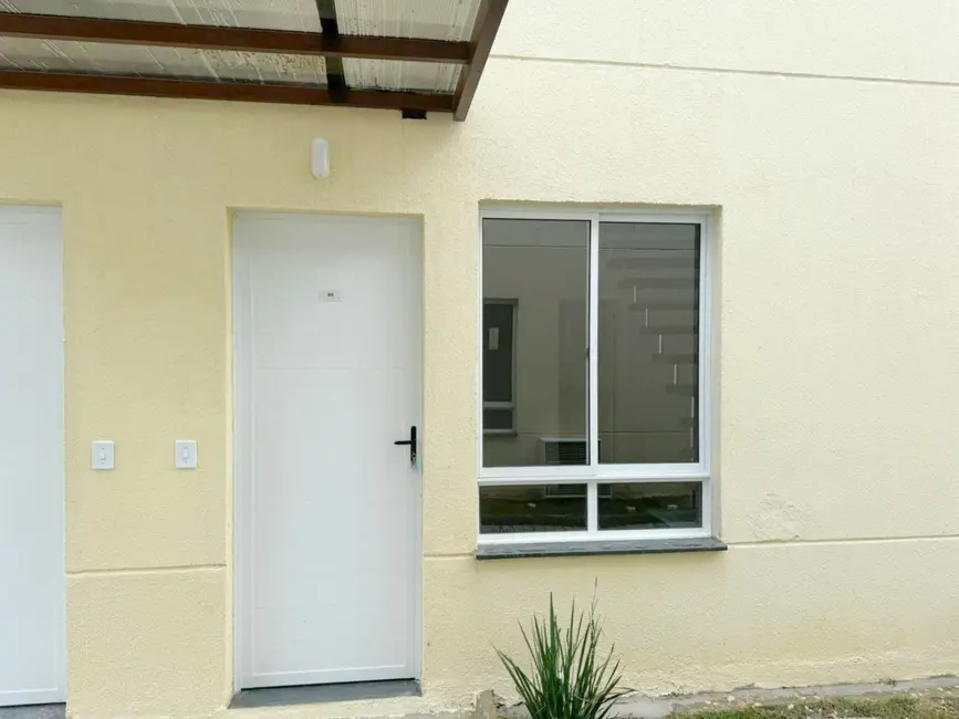 Foto 7 de Sobrado com 2 quartos à venda, 60m2 em Jardim Santa Luzia, Guaratingueta - SP