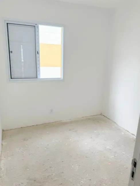 Foto 6 de Sobrado com 2 quartos à venda, 60m2 em Jardim Santa Luzia, Guaratingueta - SP