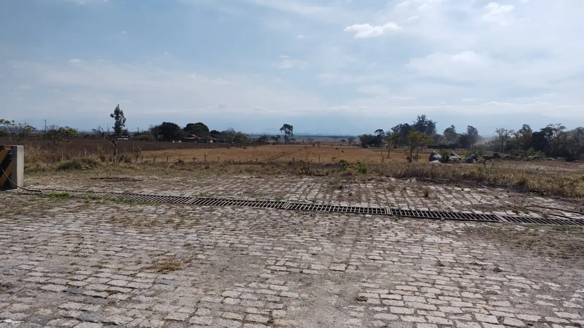 Foto 1 de Terreno / Lote à venda, 162000m2 em Roseira - SP