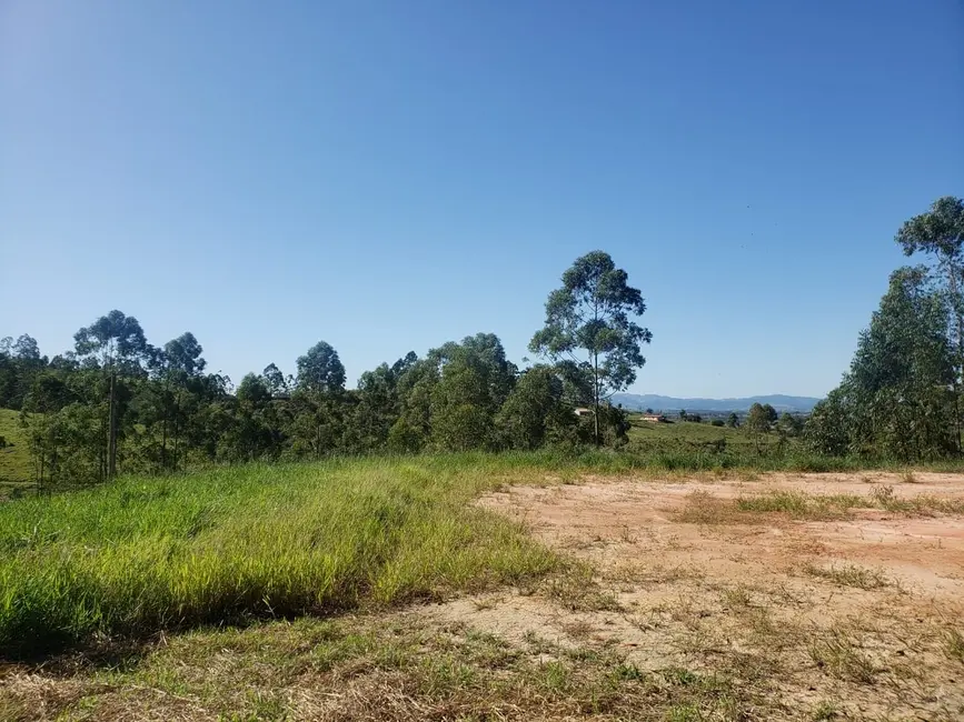 Foto 2 de Terreno / Lote à venda, 1065m2 em Tremembe - SP