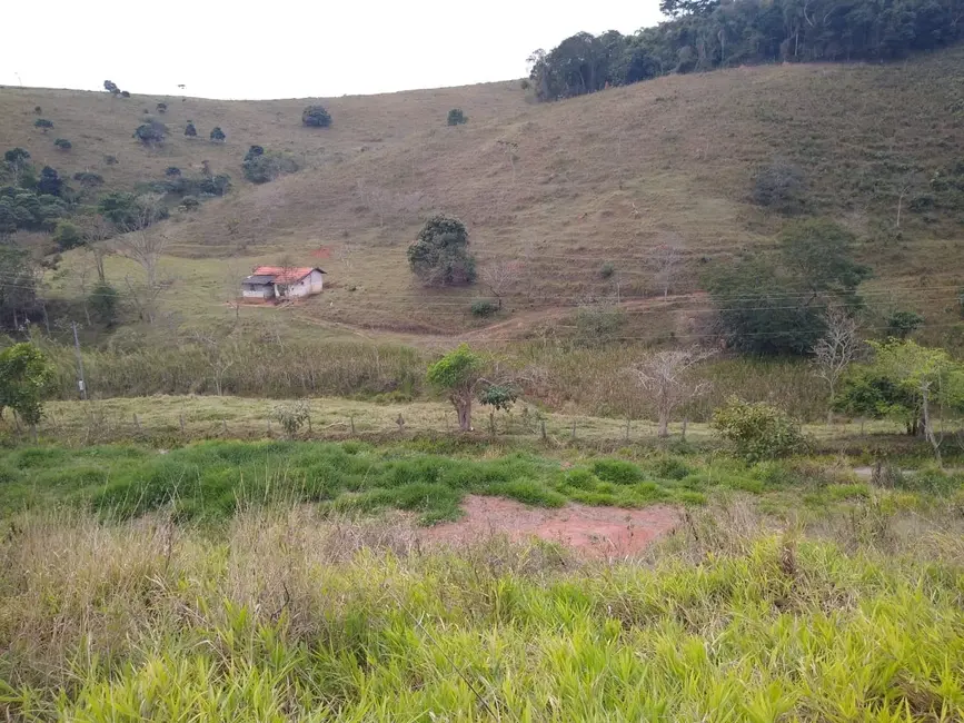 Foto 1 de Terreno / Lote à venda, 2000m2 em Taubate - SP