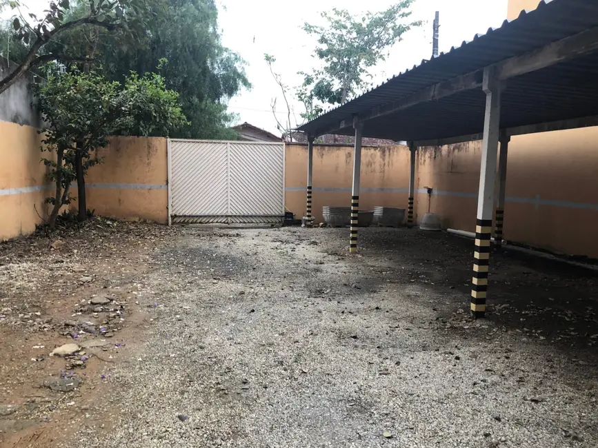Foto 1 de Terreno / Lote à venda, 350m2 em São Benedito, Pindamonhangaba - SP
