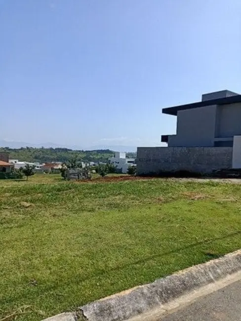 Foto 1 de Lote de Condomínio à venda, 308m2 em Jardim Marlene Miranda, Taubate - SP