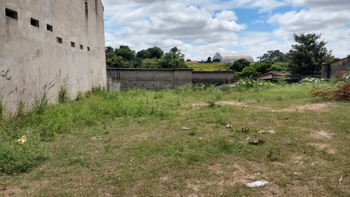 Foto 2 de Terreno / Lote à venda, 250m2 em Conjunto Residencial Araretama, Pindamonhangaba - SP