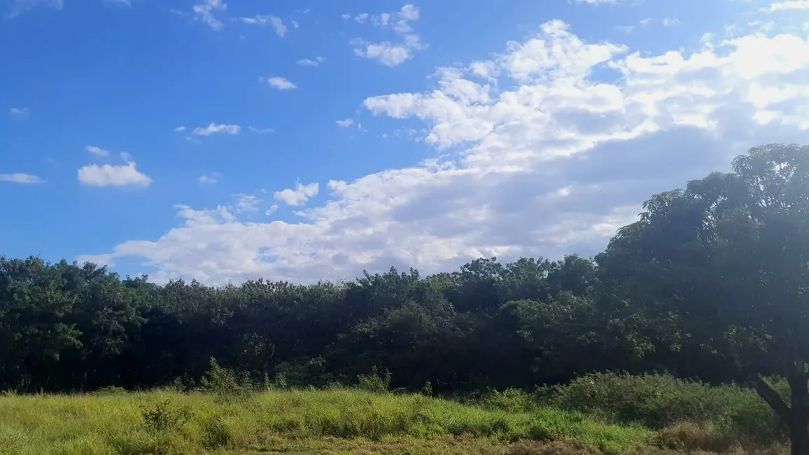 Foto 1 de Terreno / Lote à venda, 8500m2 em Jardim Mourisco, Taubate - SP