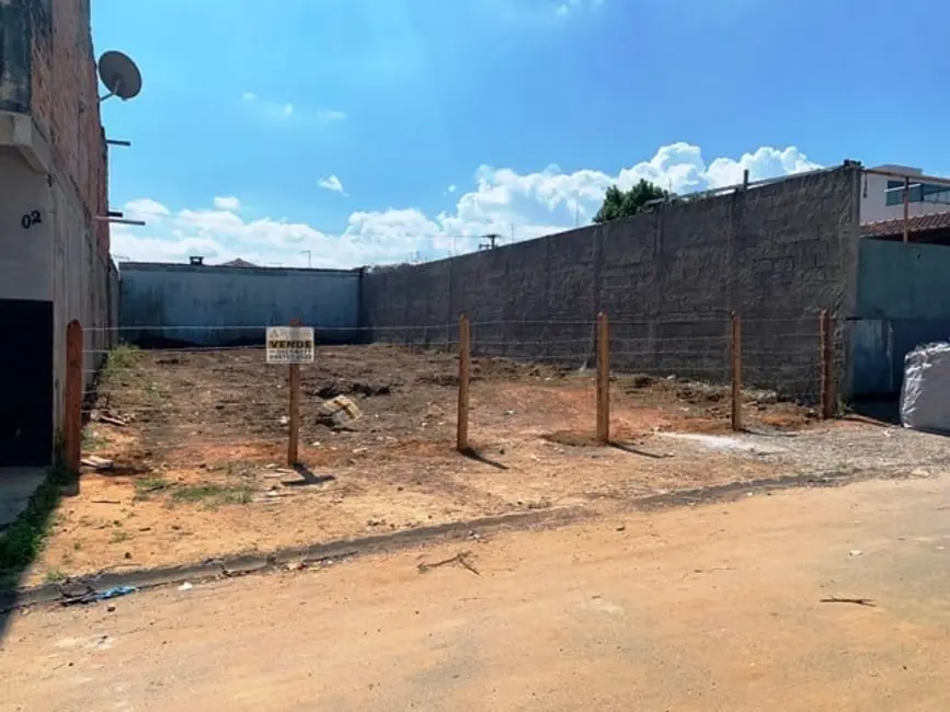 Foto 2 de Terreno / Lote à venda, 250m2 em Conjunto Residencial Araretama, Pindamonhangaba - SP