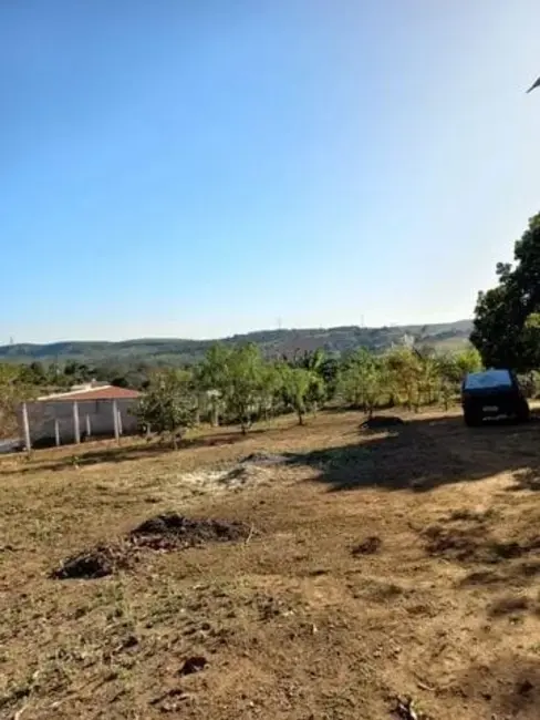 Foto 3 de Terreno / Lote à venda, 1280m2 em Loteamento Chácaras Ingrid, Taubate - SP