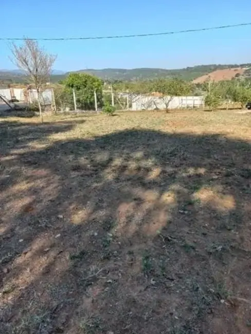 Foto 1 de Terreno / Lote à venda, 1280m2 em Loteamento Chácaras Ingrid, Taubate - SP