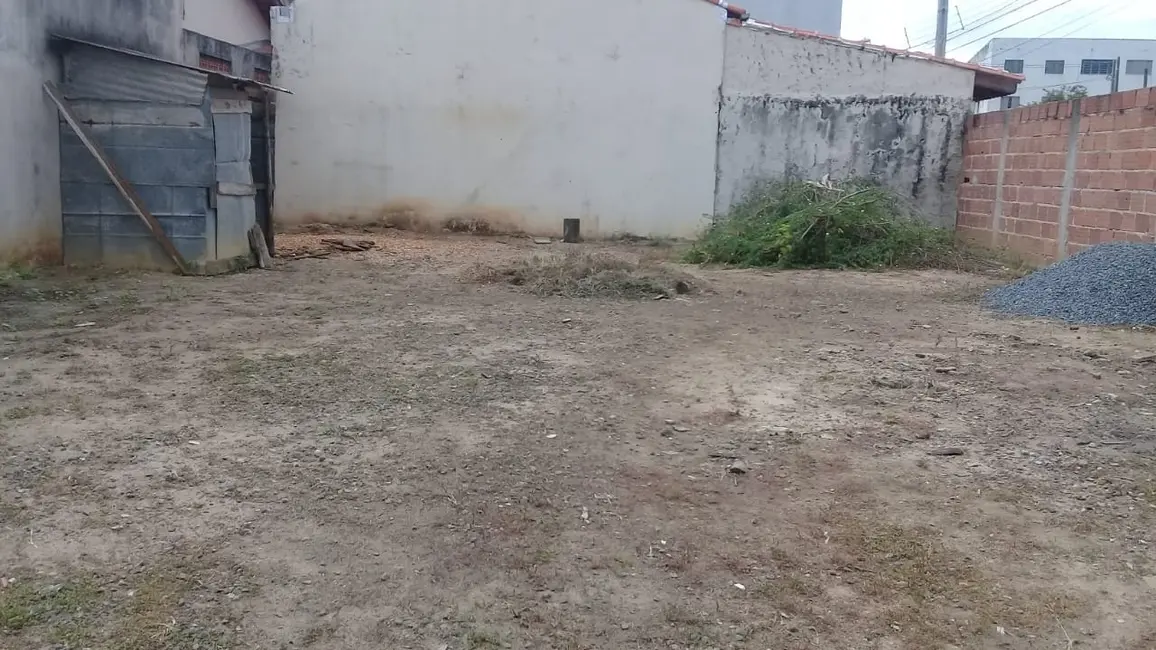 Foto 2 de Terreno / Lote à venda, 185m2 em Bom Jardim I, Guaratingueta - SP