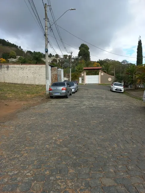 Foto 1 de Terreno / Lote à venda, 242m2 em Aparecida - SP