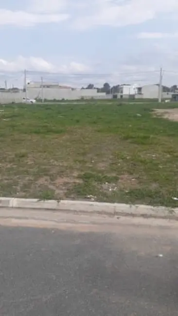 Foto 1 de Terreno / Lote à venda, 150m2 em Vila Areao, Taubate - SP