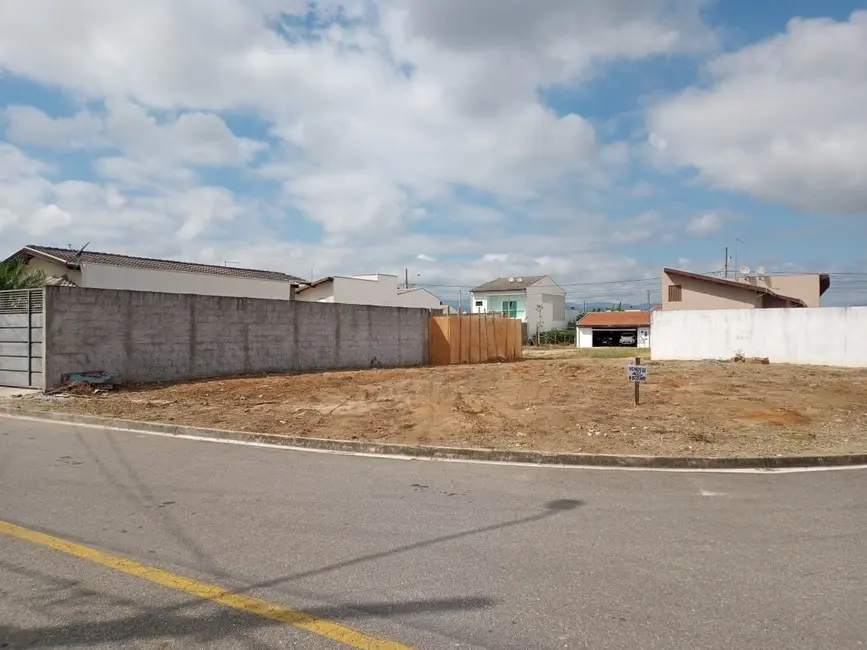 Foto 4 de Terreno / Lote à venda, 200m2 em Pindamonhangaba - SP