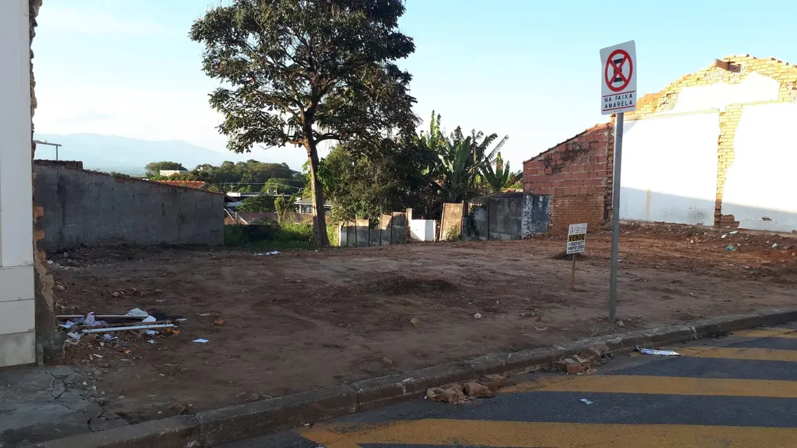 Foto 1 de Terreno / Lote à venda, 158m2 em Centro, Pindamonhangaba - SP