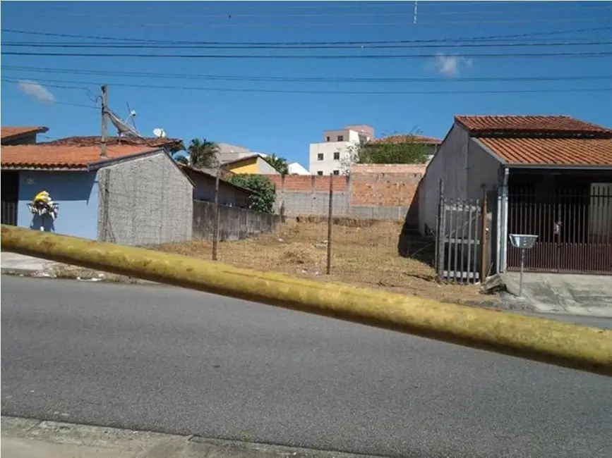 Terreno / Lote à venda, 300m2 em Residencial Mombaça I, Pindamonhangaba - SP - imagem 3 Foto 3 de Terreno / Lote à venda, 300m2 em Residencial Mombaça I, Pindamonhangaba - SP