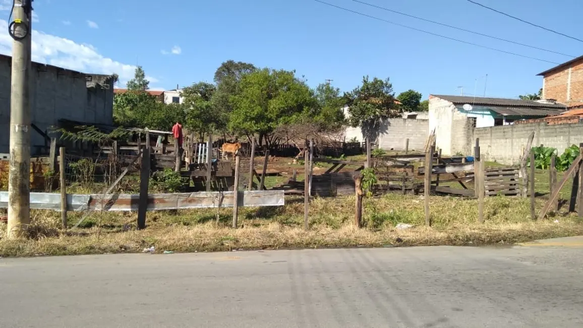 Foto 1 de Terreno / Lote à venda, 625m2 em Jardim Eloyna, Pindamonhangaba - SP