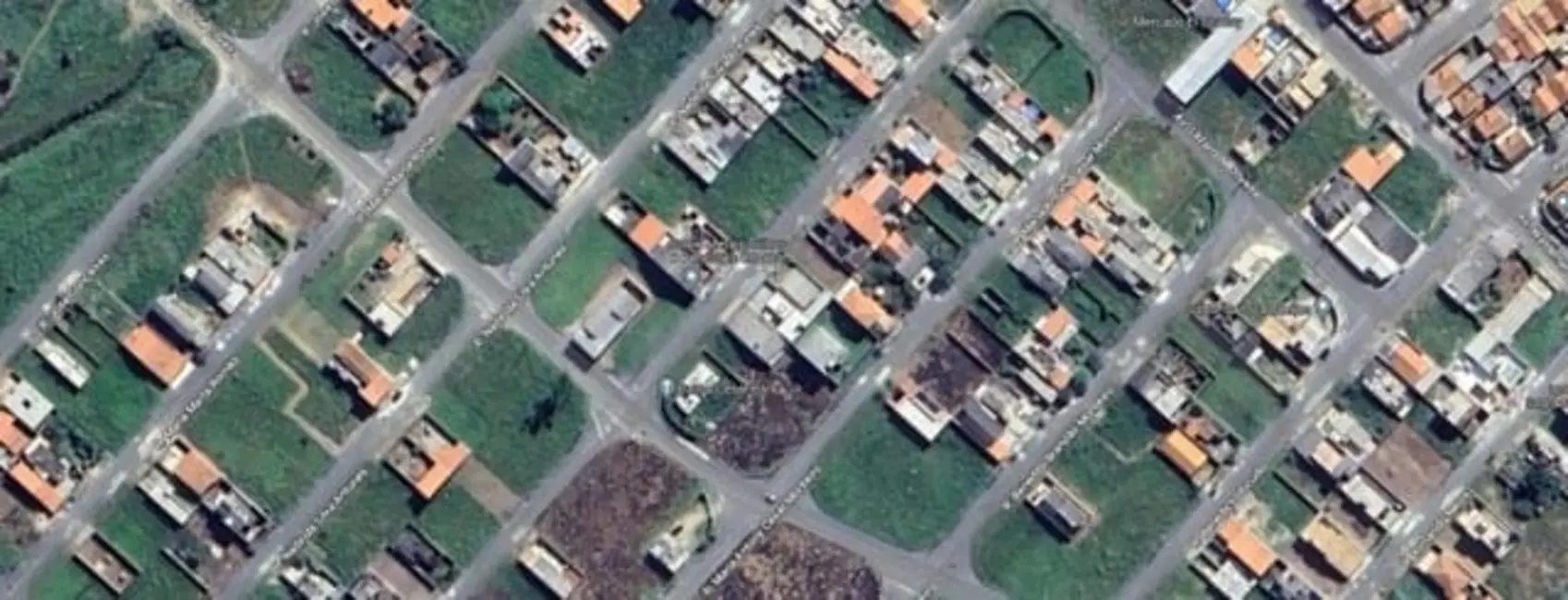 Foto 2 de Terreno / Lote à venda, 200m2 em Loteamento Residencial e Comercial Araguaia, Pindamonhangaba - SP