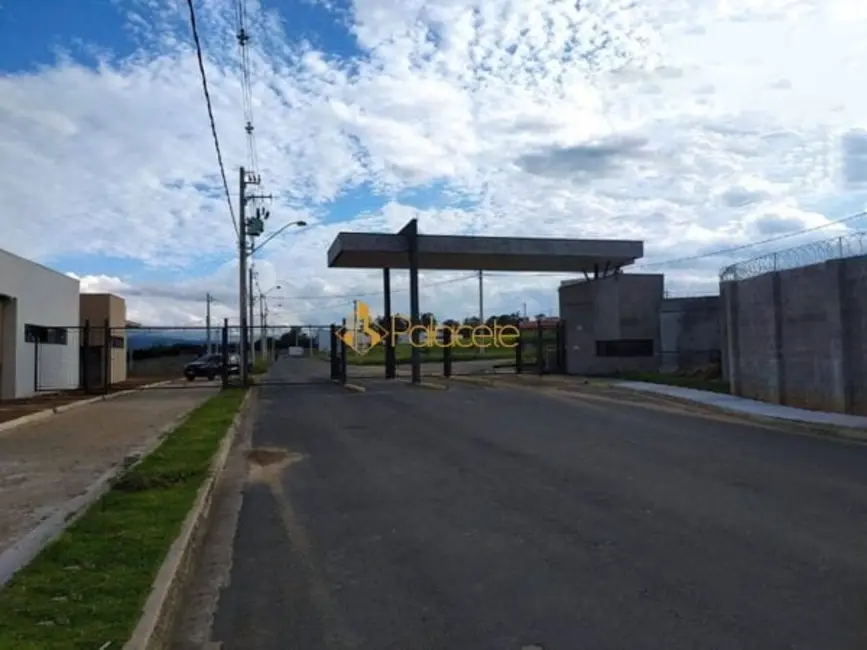 Foto 1 de Lote de Condomínio à venda, 175m2 em Pindamonhangaba - SP