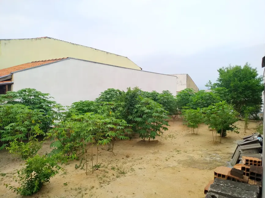 Foto 4 de Terreno / Lote à venda, 300m2 em Residencial Mombaça I, Pindamonhangaba - SP