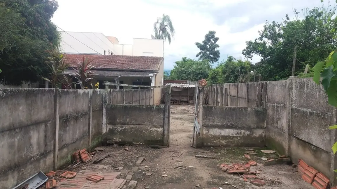 Foto 3 de Terreno / Lote à venda, 200m2 em Bosque da Princesa, Pindamonhangaba - SP