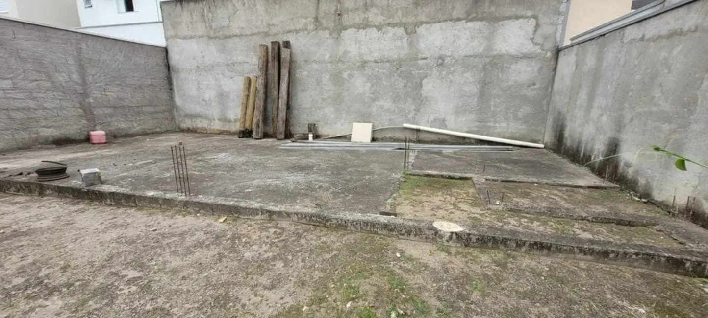 Foto 2 de Lote de Condomínio à venda, 253m2 em Tremembe - SP