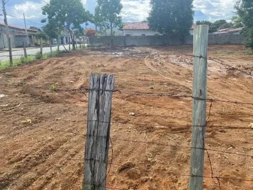 Foto 4 de Terreno / Lote à venda, 206m2 em Taubate - SP