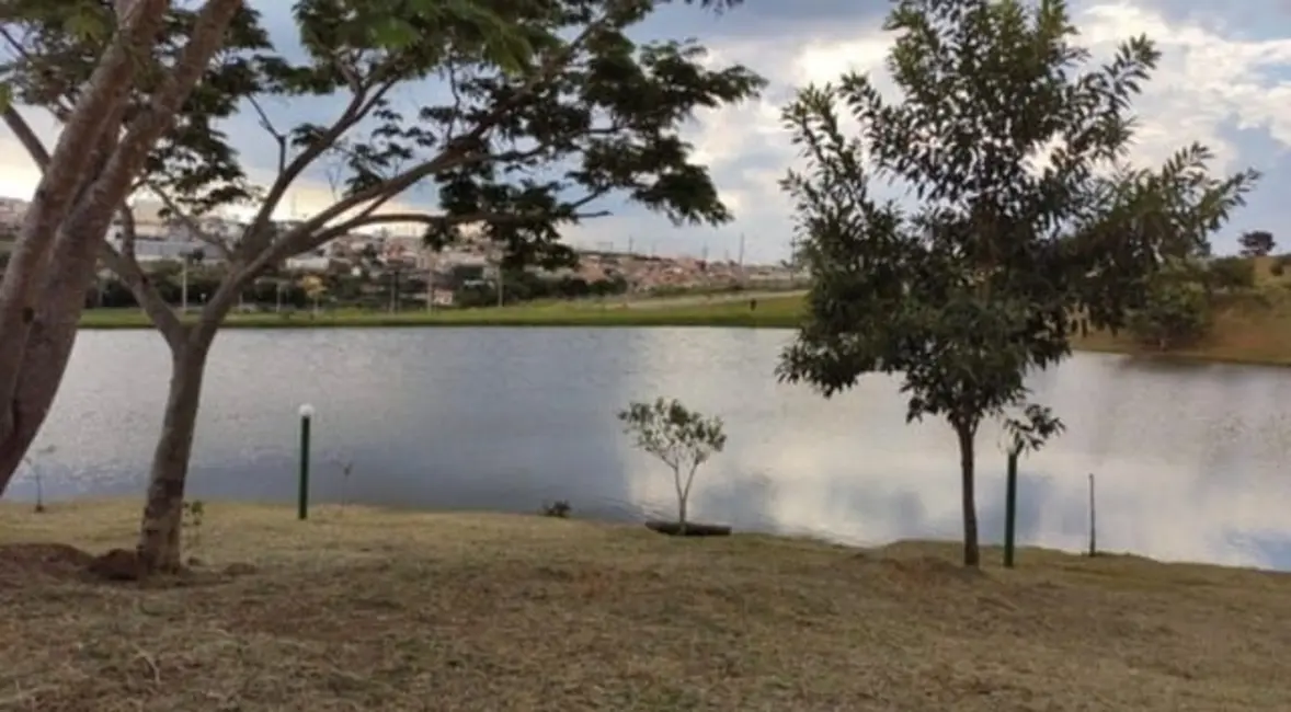 Foto 2 de Lote de Condomínio à venda, 650m2 em Taubate - SP