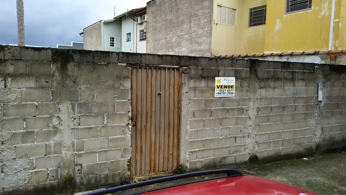 Foto 2 de Terreno / Lote à venda, 411m2 em Centro, Pindamonhangaba - SP