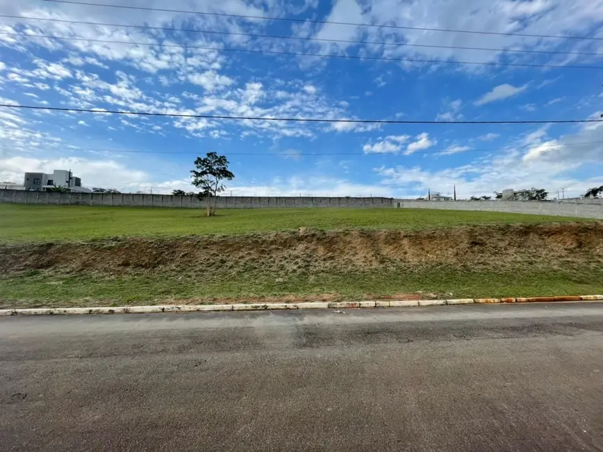 Foto 2 de Lote de Condomínio à venda, 2070m2 em Chácaras Cataguá, Taubate - SP