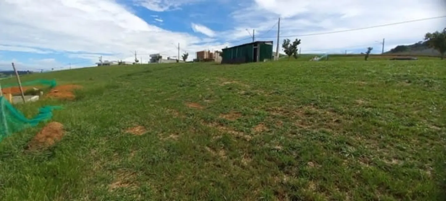 Foto 2 de Lote de Condomínio à venda, 351m2 em Jardim Marlene Miranda, Taubate - SP