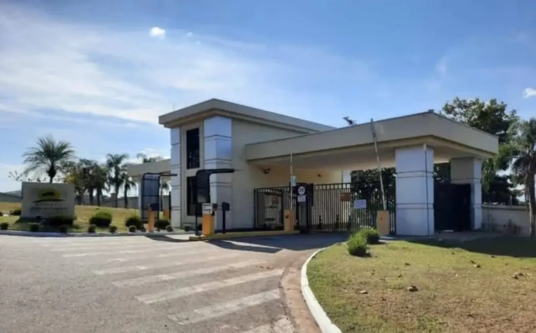 Foto 2 de Lote de Condomínio à venda, 334m2 em Jardim Marlene Miranda, Taubate - SP