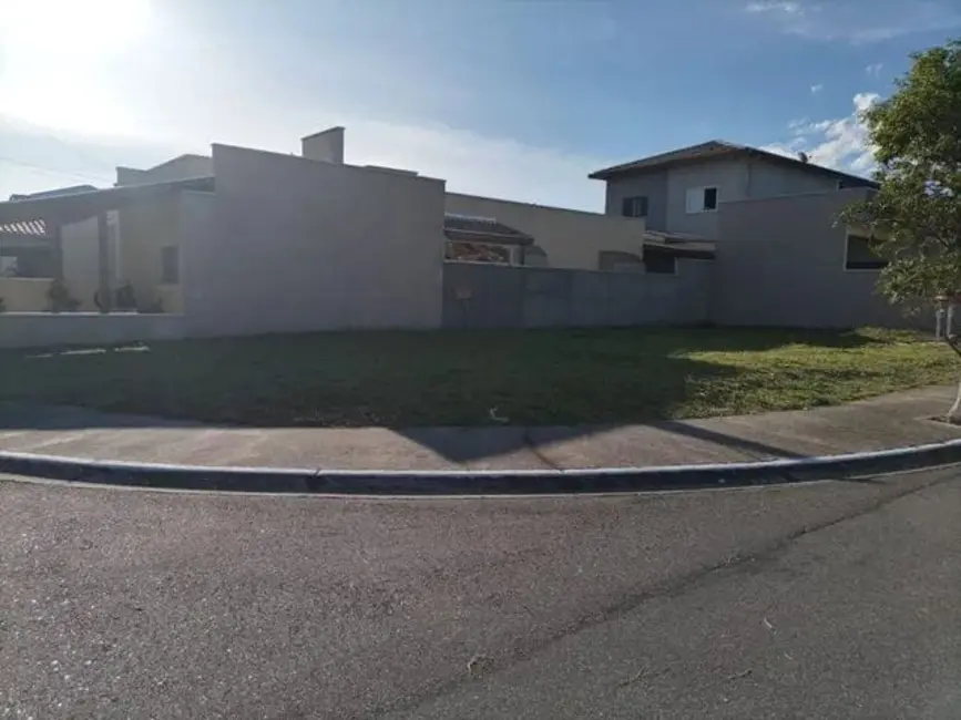 Foto 3 de Lote de Condomínio à venda, 270m2 em Taubate - SP