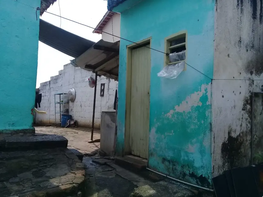 Terreno / Lote à venda, 320m2 em Aparecida - SP - imagem 5 Foto 5 de Terreno / Lote à venda, 320m2 em Aparecida - SP